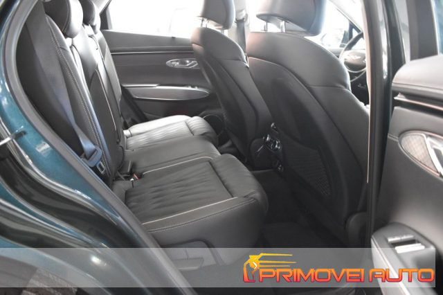 Hyundai Genesis GV70 2.2 209 cv 4WD AT8 LUXURY - foto 4 di 4
