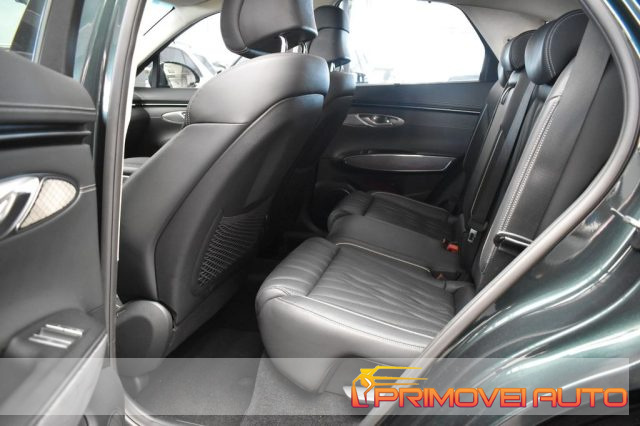 Hyundai Genesis GV70 2.2 209 cv 4WD AT8 LUXURY - foto 3 di 4