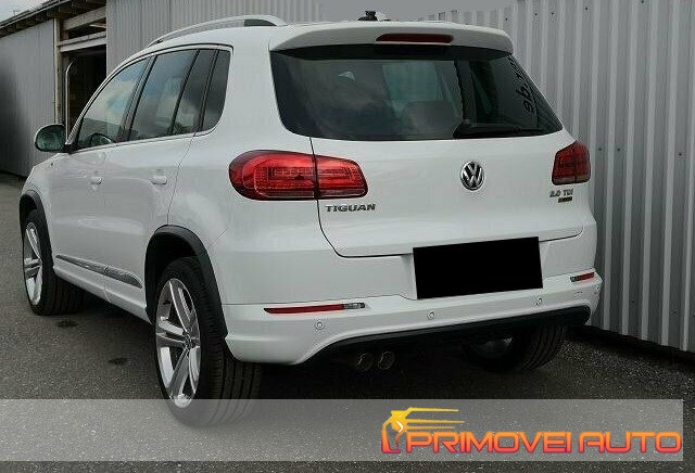 Volkswagen Tiguan 2.0 TDI 150CV 4MOTION DSG R-Line, del 2016, 117.000 km, in vendita a Castelnuovo Rangone (MO)