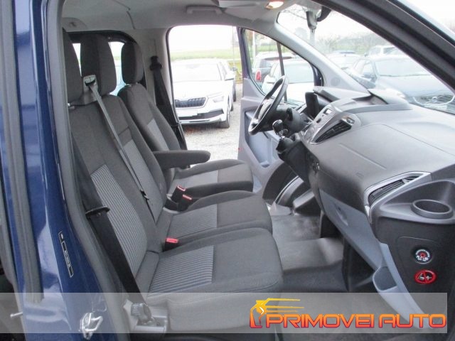 Ford Transit Custom 300 2.2 TDCi Combi Entry - foto 4 di 4