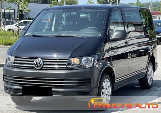 Volkswagen Transporter 2.0 TDI 150CV DSG Kombi, del 2019, 48.400 km, in vendita a Castelnuovo Rangone (MO)
