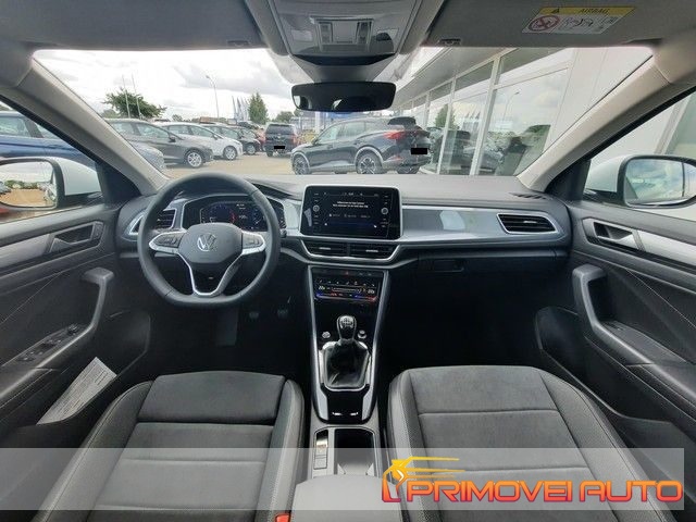 Volkswagen T-Roc 1.5 TSI ACT Style nuovo a CASTELNUOVO RANGONE