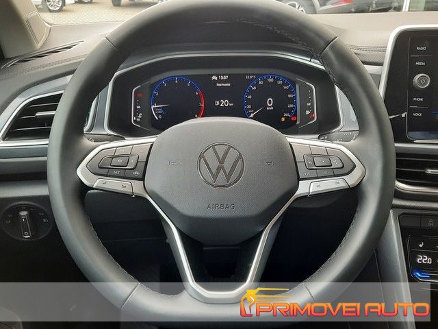 Volkswagen T-Roc 1.5 TSI ACT Style - foto 2 di 4