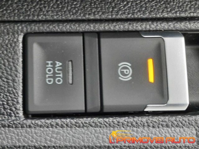 Volkswagen T-Roc 1.5 TSI ACT Style, in vendita a Castelnuovo Rangone (MO)