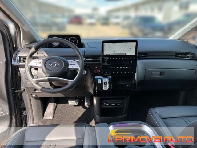 Hyundai STARIA 2.2 AT 2WD 7 posti Signature km 0 a CASTELNUOVO RANGONE