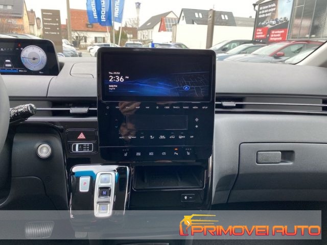 Hyundai STARIA 2.2 AT 4WD 9 posti Wagon - foto 2 di 4