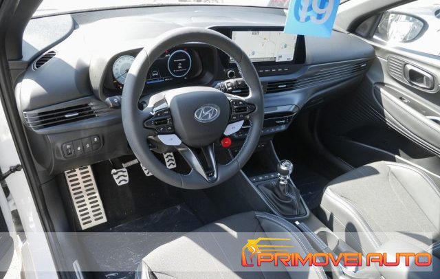 Hyundai i20 N 1.6 T-GDI MT N-Performance 204CV nuovo a CASTELNUOVO RANGONE