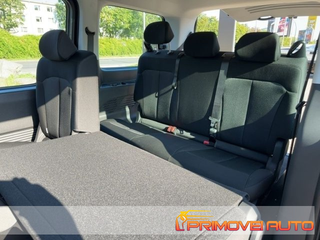 Hyundai STARIA 2.2 AT Trend 4WD - foto 3 di 4