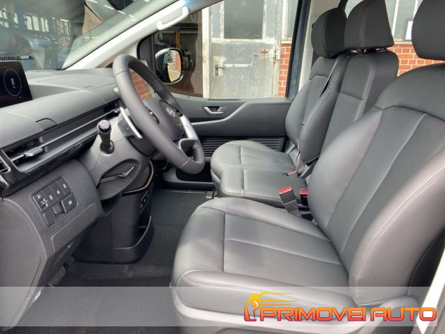 Hyundai STARIA 2.2 AT 9 posti nuovo a CASTELNUOVO RANGONE