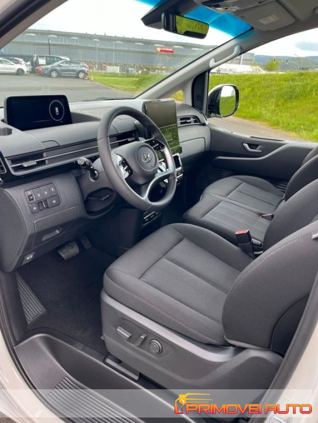 Hyundai STARIA 2.2 AT 4WD TREND usato a CASTELNUOVO RANGONE