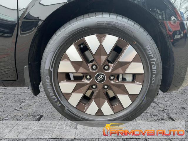 Hyundai STARIA 2.2 AT 2WD 7 posti Luxury, del 2022, 19.000 km, in vendita a Castelnuovo Rangone (MO)