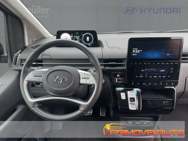 Hyundai STARIA 2.2 AT 2WD 7 posti Luxury usato a CASTELNUOVO RANGONE