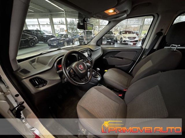 Fiat Doblo Doblò 1.4 T-Jet 16V Lounge, del 2018, 50.500 km, in vendita a Castelnuovo Rangone (MO)