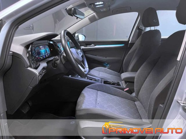 Volkswagen Golf 1.0 eTSI EVO DSG Life - foto 2 di 4