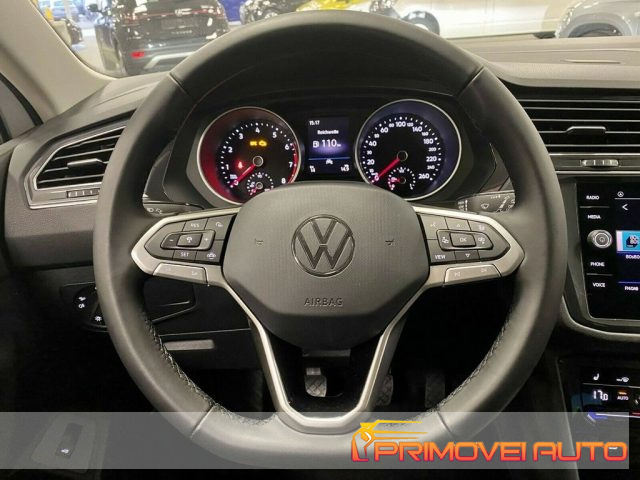 Volkswagen Tiguan 1.5 TSI 150 CV ACT Life km 0 a CASTELNUOVO RANGONE