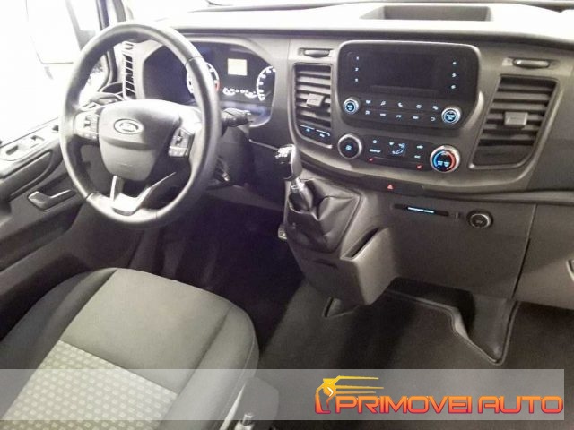 Ford Transit Custom 320 2.0 TDCi PC Combi Entry usato a CASTELNUOVO RANGONE