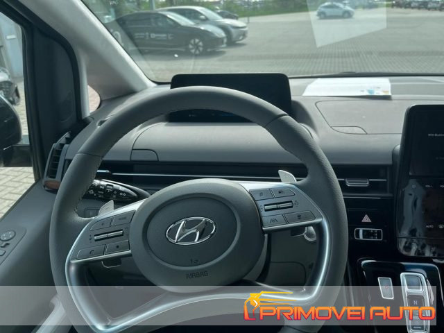 Hyundai STARIA 2.2 AT 7 posti - foto 3 di 4