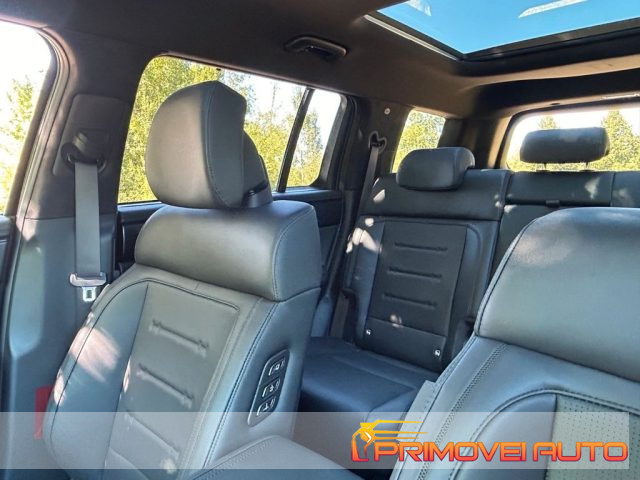 Hyundai SANTA FE 1.6 T-GDi HEV 4WD AT 7 posti XCLASS - foto 4 di 4