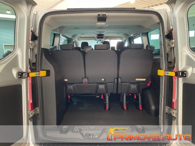 Ford Transit Custom 310 2.0 TDCi 130 PC Combi Entry, del 2016, 91.300 km, in vendita a Castelnuovo Rangone (MO)