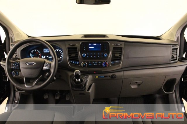 Ford Transit Custom 320 2.0 EcoBlue 130 PC Combi Trend usato a CASTELNUOVO RANGONE