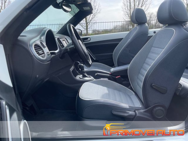 Volkswagen Maggiolino Cabrio 1.8 TSI DSG BlueMotion Technology usato a CASTELNUOVO RANGONE