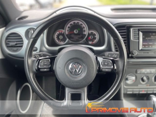 Volkswagen Maggiolino Cabrio 1.8 TSI DSG BlueMotion Technology - foto 3 di 4