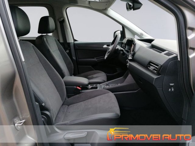 Volkswagen Caddy 2.0 TDI 122 CV DSG Style - foto 3 di 4