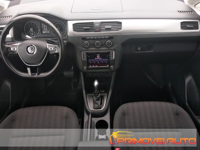 Volkswagen Caddy 1.4 TSI DSG Trendline Maxi usato a CASTELNUOVO RANGONE