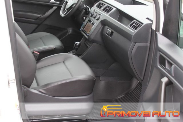 Volkswagen Caddy 1.4 TSI DSG Furgone Maxi usato a CASTELNUOVO RANGONE