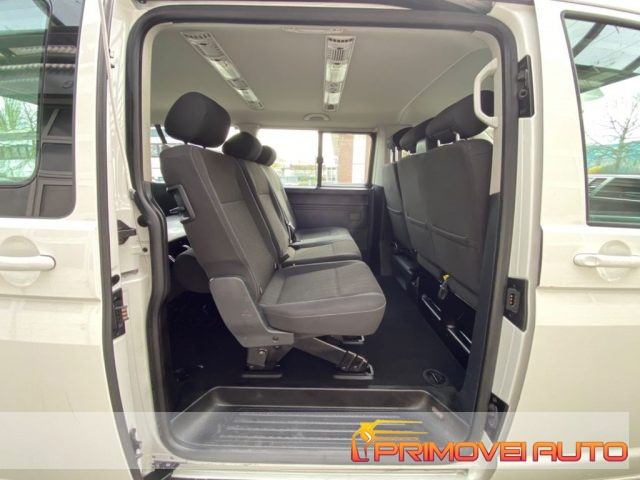 Volkswagen Caravelle 2.0 TDI 150CV - foto 3 di 4