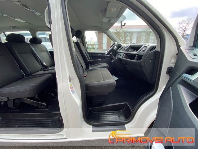Volkswagen Caravelle 2.0 TDI 150CV - foto 2 di 4