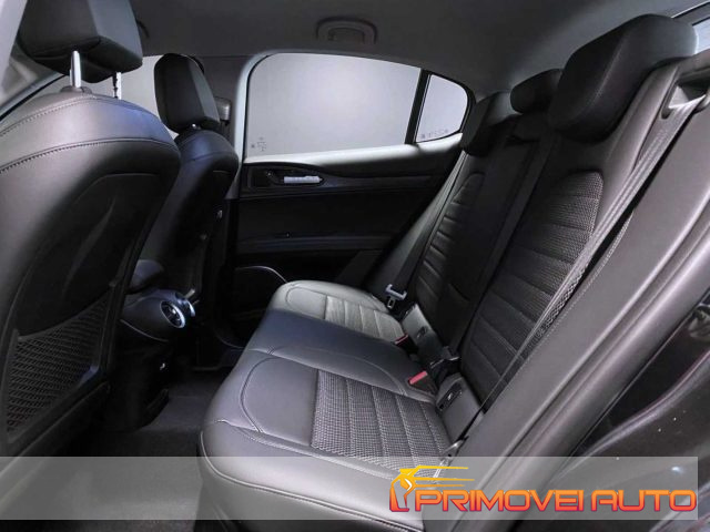 Alfa Romeo Stelvio 2.0 Turbo 200 CV AT8 Q4 Business - foto 4 di 4