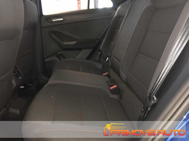 Volkswagen T-Roc 1.5 TSI OPF Sport - foto 3 di 4