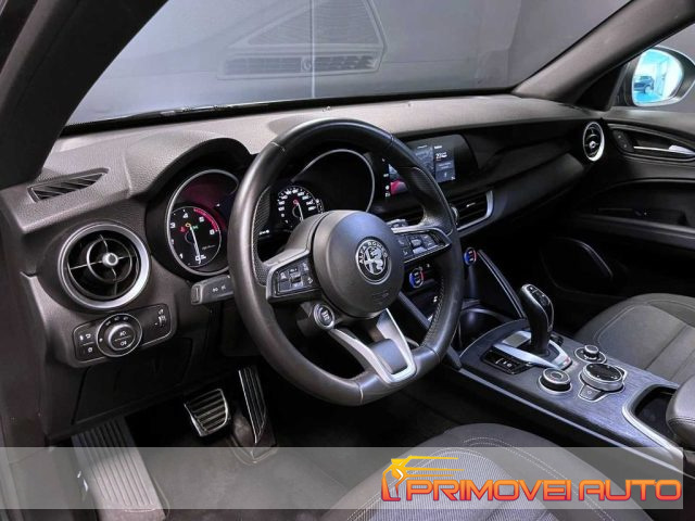 Alfa Romeo Stelvio 2.2 Turbodiesel 160 CV AT8 RWD Super Business - foto 2 di 4