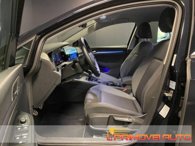 Volkswagen Golf 2.0 TDI 116CV Life - foto 2 di 4