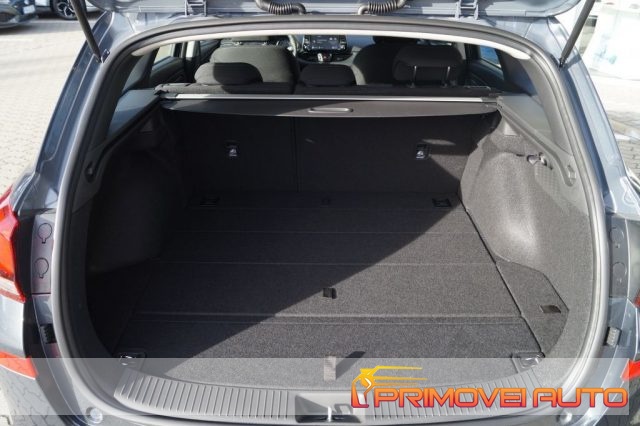 Hyundai i30 Wagon 1.0 T-GDI iMT 48V Select, del 2022, 60 km, in vendita a Castelnuovo Rangone (MO)