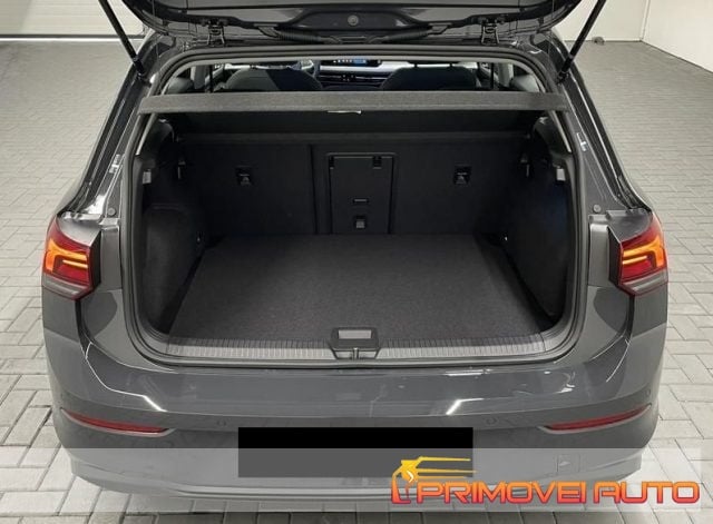 Volkswagen Golf 1.0 eTSI EVO DSG Life, 10 km, in vendita a Castelnuovo Rangone (MO)