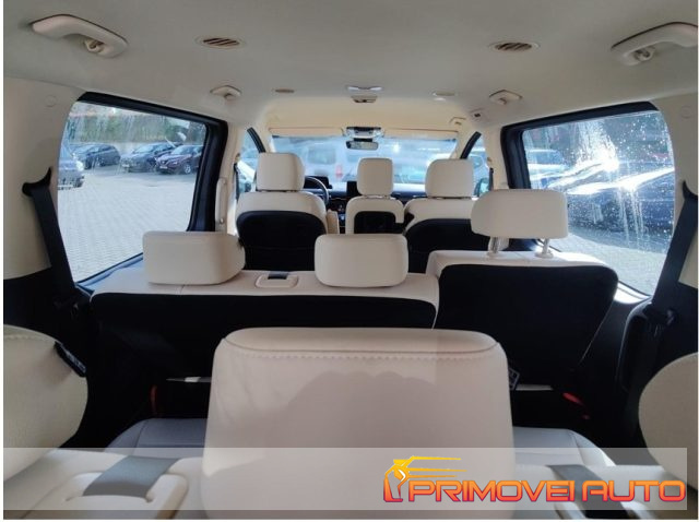 Hyundai STARIA 2.2 AT 2WD 9 posti Trend - foto 3 di 4