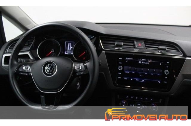 Volkswagen Touran 2.0 TDI 115 CV SCR Business BlueMotion Technology - foto 4 di 4
