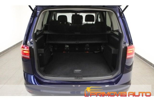 Volkswagen Touran 2.0 TDI 115 CV SCR Business BlueMotion Technology, del 2020, 40.700 km, in vendita a Castelnuovo Rangone (MO)
