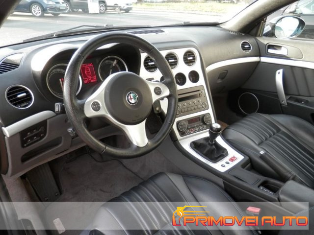 Alfa Romeo Spider 2.2 JTS Exclusive usato a CASTELNUOVO RANGONE