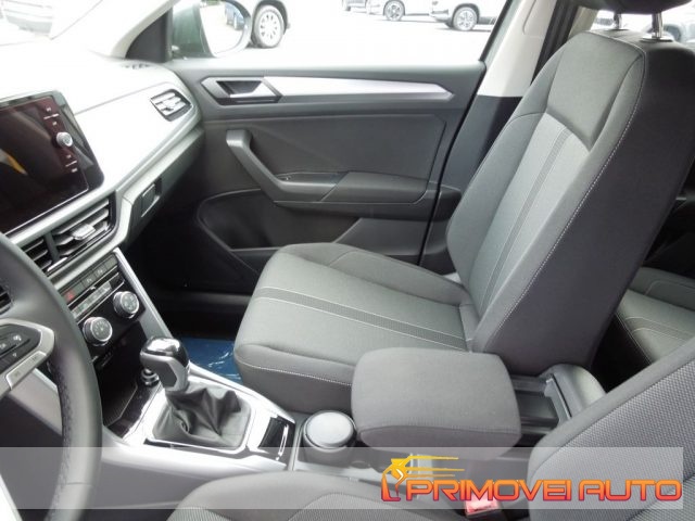 Volkswagen T-Roc 1.0 TSI Life - foto 2 di 4