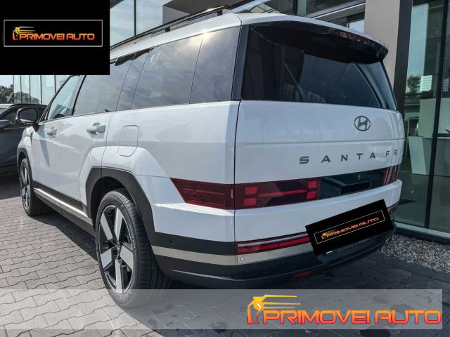 Hyundai SANTA FE 1.6 T-GDi HEV 4WD AT 7 posti XCLASS, del 2024, 20 km, in vendita a Castelnuovo Rangone (MO)