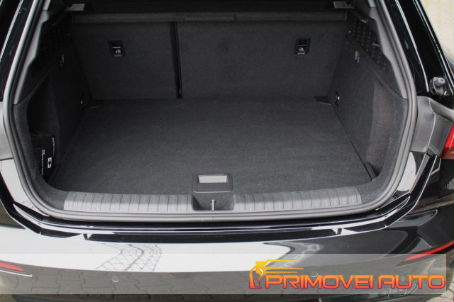 Audi A3 35 TFSI S tronic S line edition, del 2024, 10 km, in vendita a Castelnuovo Rangone (MO)