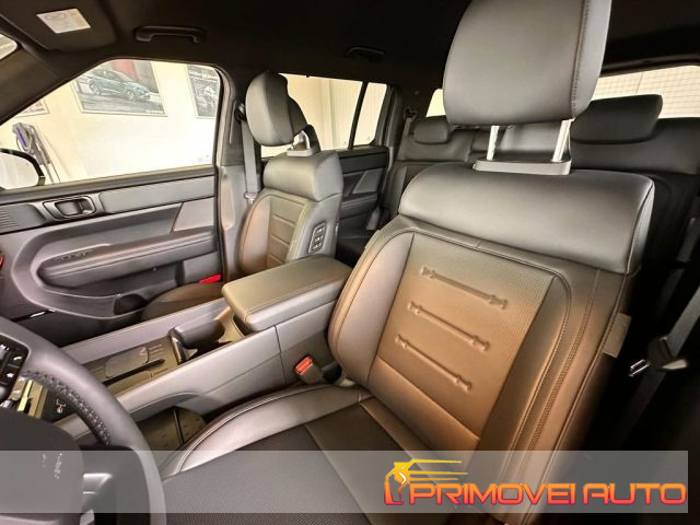 Hyundai SANTA FE 1.6 T-GDi HEV 4WD AT 7 posti XCLASS - foto 2 di 4