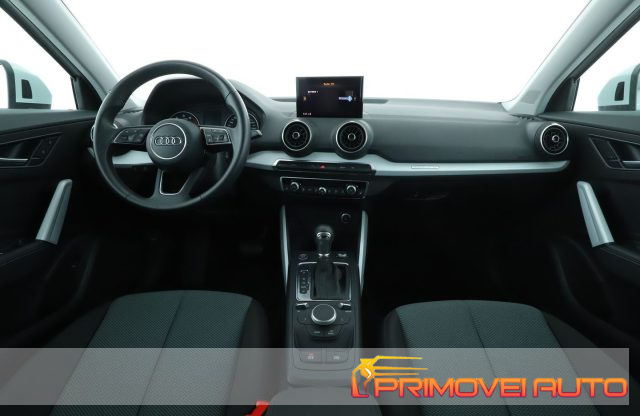 Audi Q2 40 TFSI quattro S tronic Business Design - foto 3 di 4