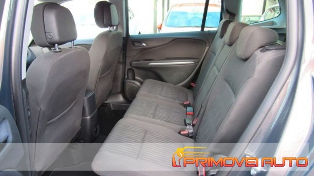 Opel Zafira Tourer 1.4 T 140CV aut. Innovation - foto 3 di 4