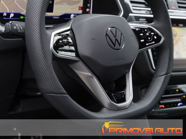 Volkswagen Tiguan 1.5 TSI 150 CV DSG ACT R-Line, del 2023, 24.500 km, in vendita a Castelnuovo Rangone (MO)