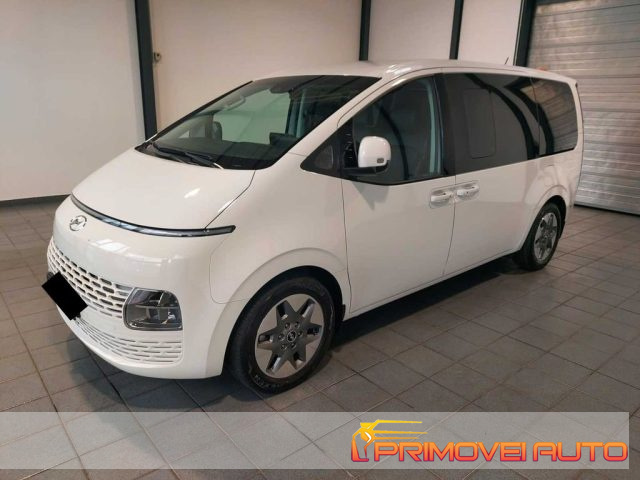 Hyundai STARIA 2.2 MT 2WD - foto 4 di 4