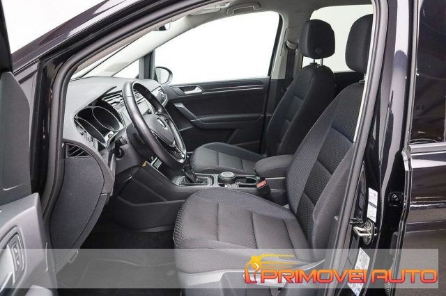 Volkswagen Touran 2.0 TDI 150 CV SCR DSG Comfortline - foto 3 di 4